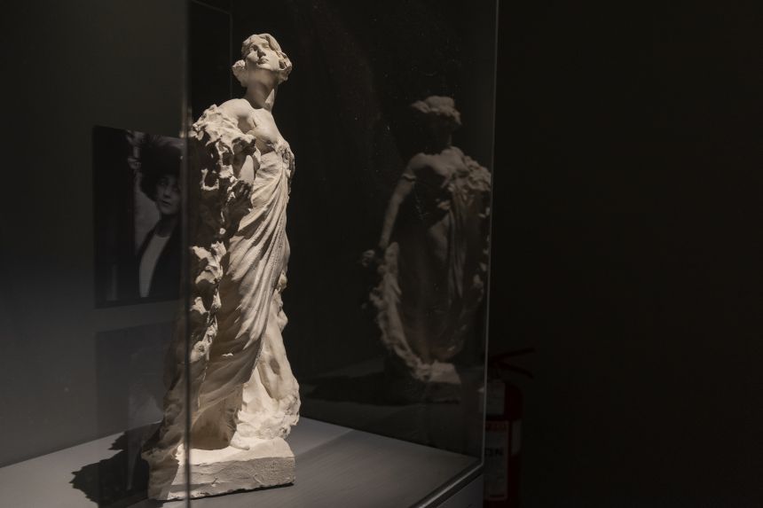 Una scultura di Michelangelo Monti a Parma