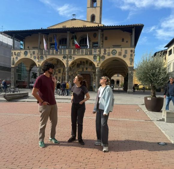 SUPERTOSCANA è a San Giovanni Valdarno SUPERTOSCANA è a San Giovanni Valdarno